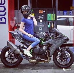 机车吃瓜精洗,揭秘网络红人的崛起之路