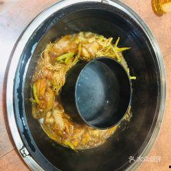 用锅拍头吃瓜,一场别开生面的烹饪盛宴